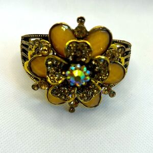 Vintage Gold‎ Tone Hinged Cuff Bracelet with Aurora Borealis Rhinestone Flower